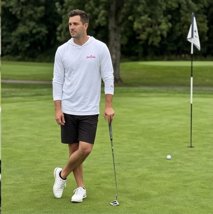 Fairway Ladies | Hooded Long Sleeve Tee Sweater in a golf lifestyle photo 3
